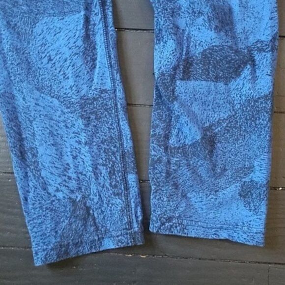 Nike blue capris  - Picture 8 of 8